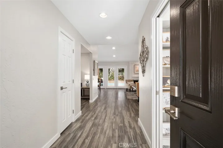 27765 Sinsonte, Mission Viejo, California 92692