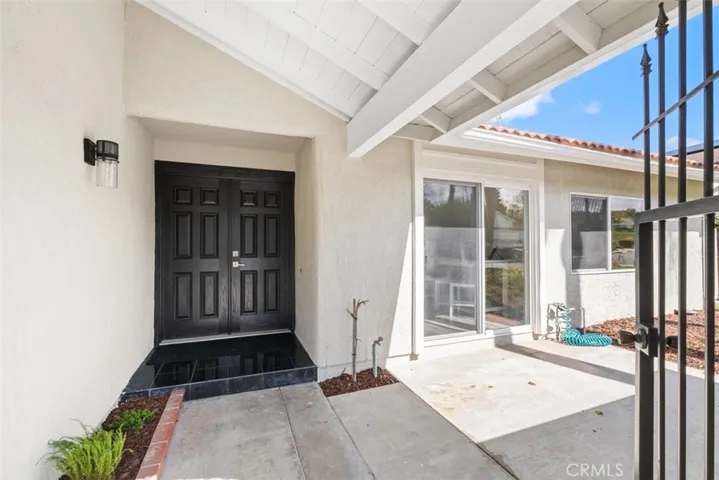 27765 Sinsonte, Mission Viejo, California 92692