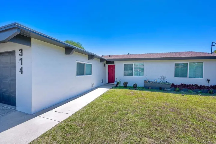 314 E Moss Street, Chula Vista, California 91911