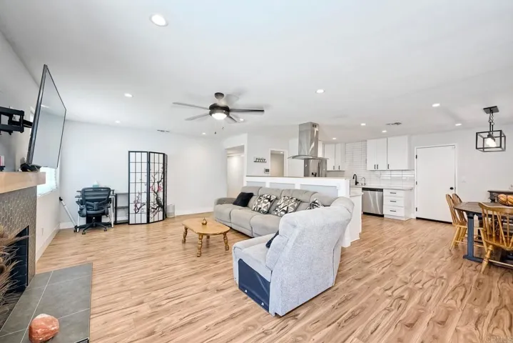 314 E Moss Street, Chula Vista, California 91911