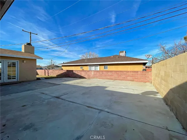 45405 Foxton Avenue, Lancaster, California 93535