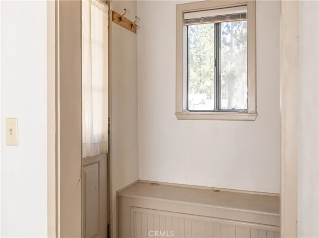40089 Forest Road, Big Bear Lake, California 92315