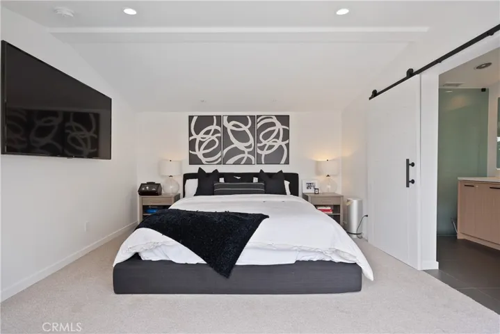 424 1/2 Larkspur Avenue, Corona Del Mar, California 92625