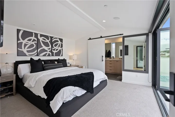 424 1/2 Larkspur Avenue, Corona Del Mar, California 92625