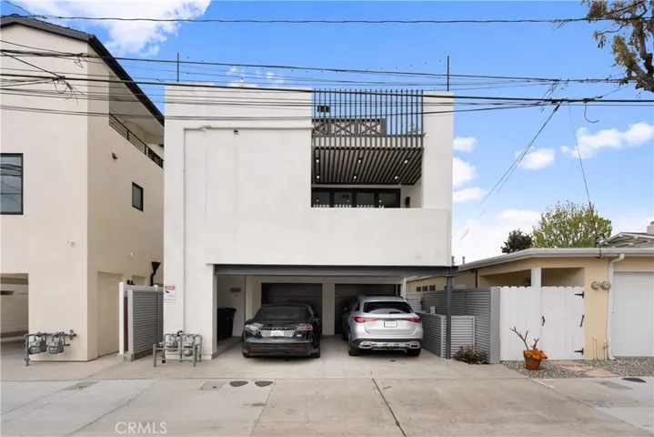 424 1/2 Larkspur Avenue, Corona Del Mar, California 92625