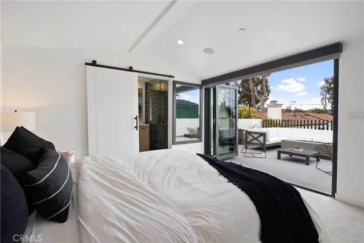 424 1/2 Larkspur Avenue, Corona Del Mar, California 92625
