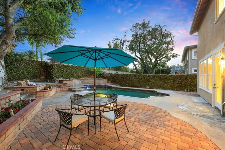 2224 Saratoga Lane, Glendora, California 91741