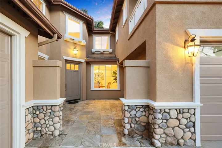 2224 Saratoga Lane, Glendora, California 91741