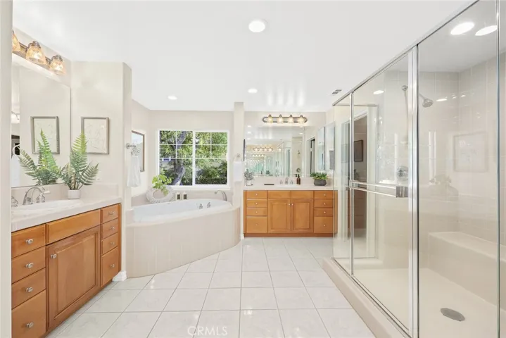 2224 Saratoga Lane, Glendora, California 91741