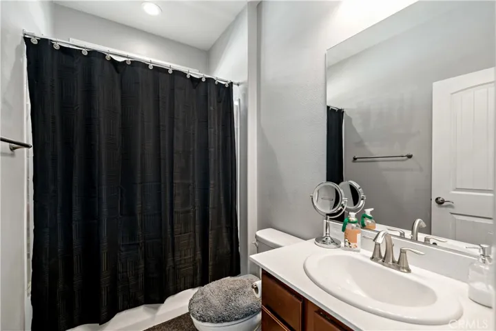 1150 Mescal Street, Perris, California 92571