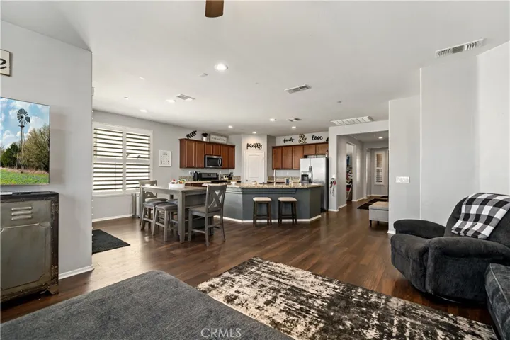 1150 Mescal Street, Perris, California 92571