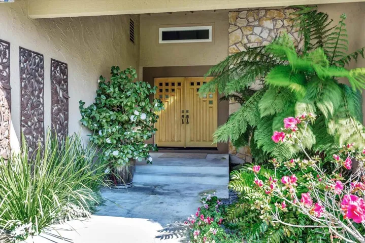 2652 Bridle Lane, Walnut Creek, California 94596