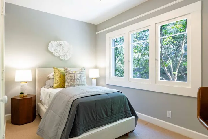1040 Emerson Street, Palo Alto, California 94301