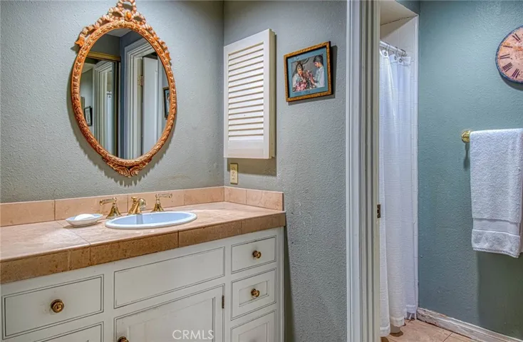 361 Ravello Lane, Costa Mesa, California 92627