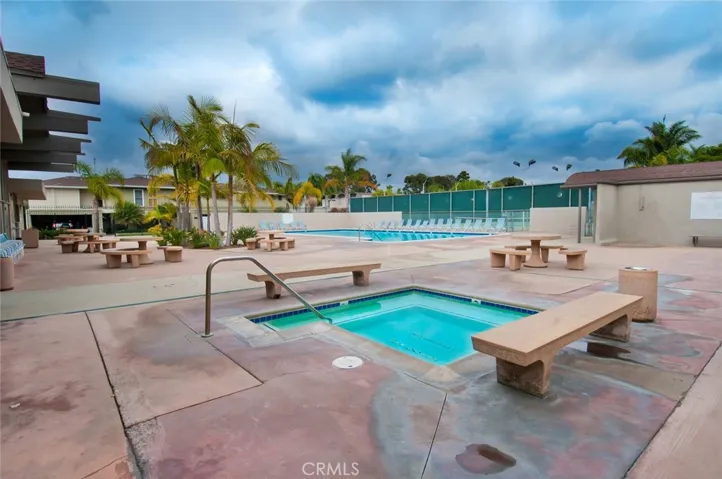 361 Ravello Lane, Costa Mesa, California 92627