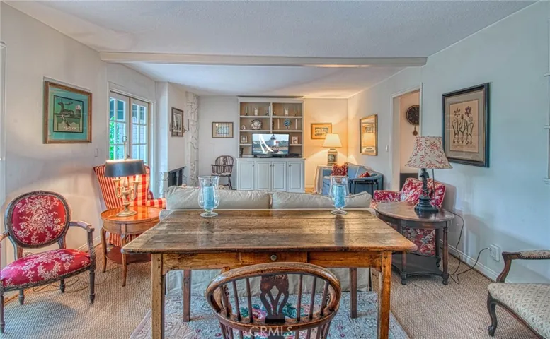 361 Ravello Lane, Costa Mesa, California 92627