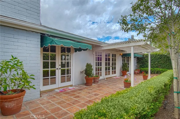 361 Ravello Lane, Costa Mesa, California 92627