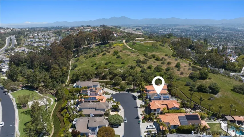 4 Pacific Crest, Laguna Niguel, California 92677