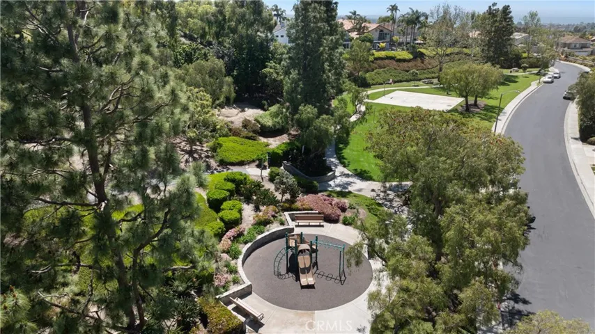 4 Pacific Crest, Laguna Niguel, California 92677