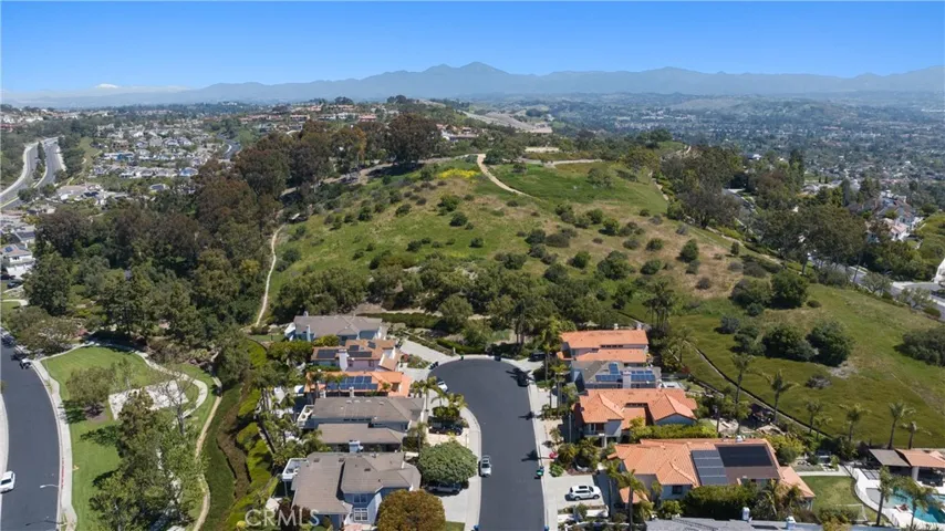 4 Pacific Crest, Laguna Niguel, California 92677