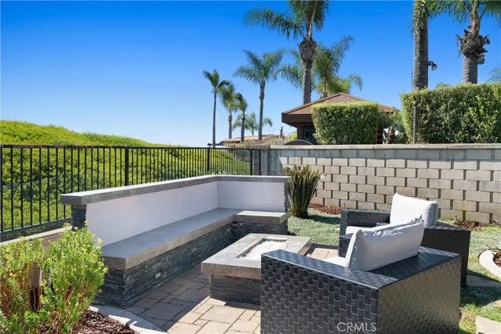 4 Pacific Crest, Laguna Niguel, California 92677