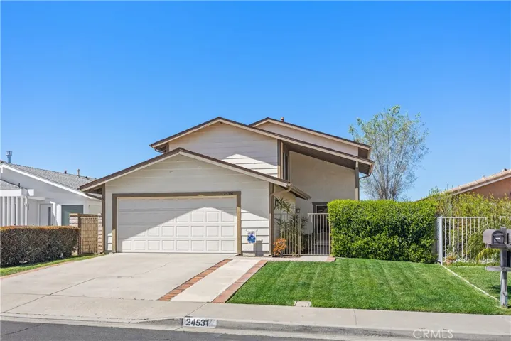 24531 Tarazona, Mission Viejo, California 92692