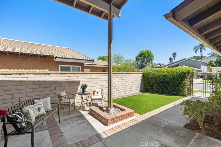 24531 Tarazona, Mission Viejo, California 92692