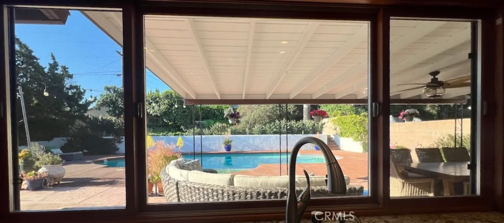 446 E Kendall Street, Corona, California 92879