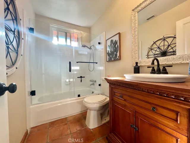 446 E Kendall Street, Corona, California 92879