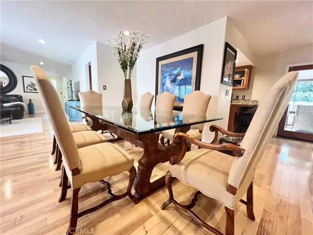446 E Kendall Street, Corona, California 92879