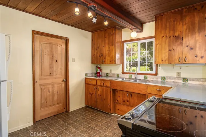 4974 13th Street, Mariposa, California 95338