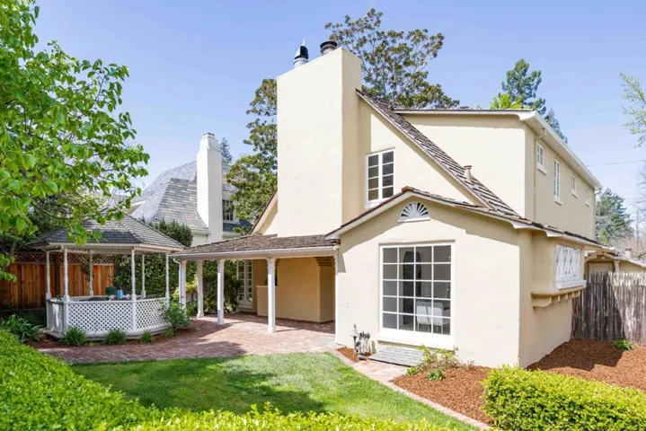534 Santa Rita Avenue, Palo Alto, California 94301