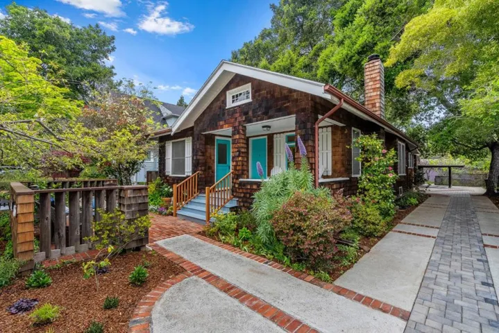 939 Cowper Street, Palo Alto, California 94301