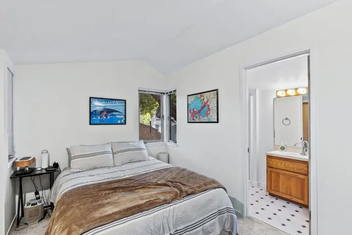 939 Cowper Street, Palo Alto, California 94301