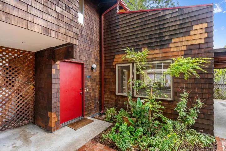 939 Cowper Street, Palo Alto, California 94301