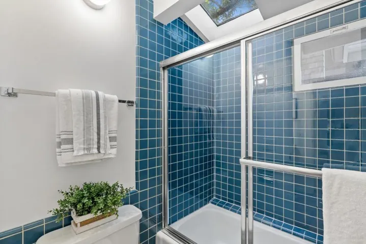 939 Cowper Street, Palo Alto, California 94301