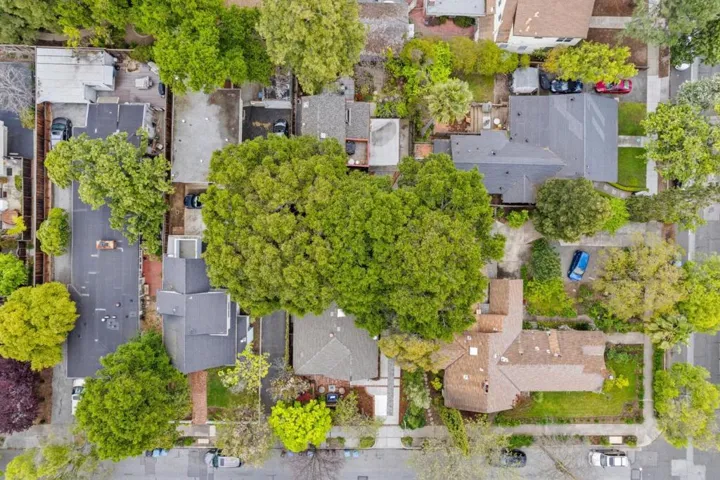 939 Cowper Street, Palo Alto, California 94301