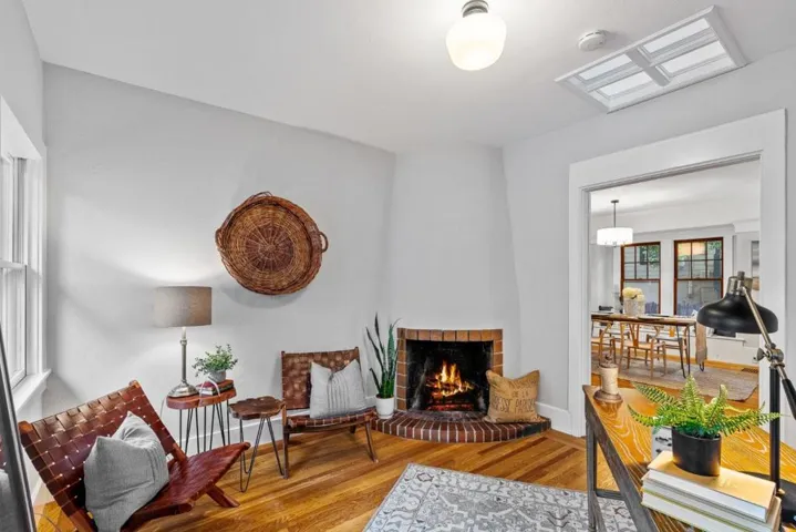939 Cowper Street, Palo Alto, California 94301