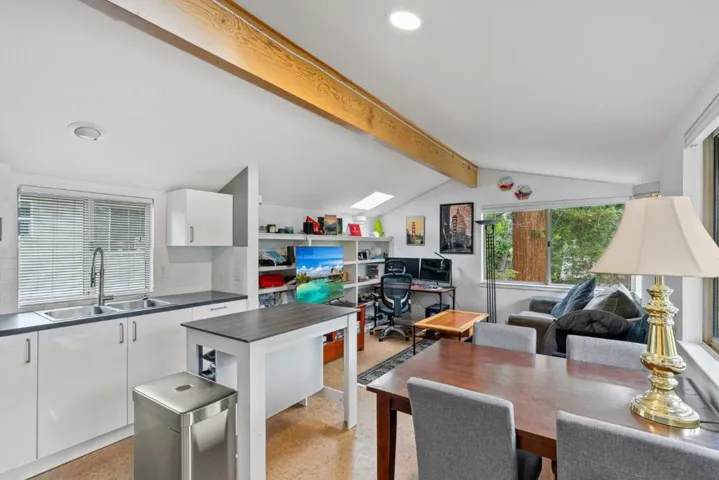 939 Cowper Street, Palo Alto, California 94301