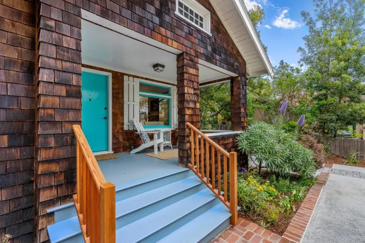 939 Cowper Street, Palo Alto, California 94301