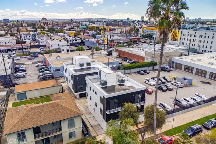 6222 Banner Avenue, Los Angeles, California 90038
