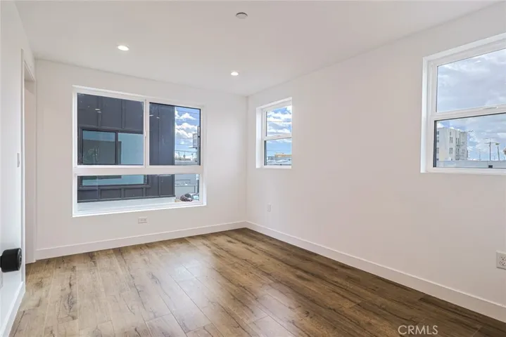 6222 Banner Avenue, Los Angeles, California 90038