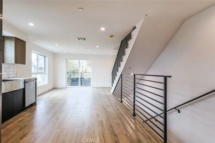 6222 Banner Avenue, Los Angeles, California 90038