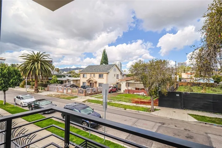 6222 Banner Avenue, Los Angeles, California 90038