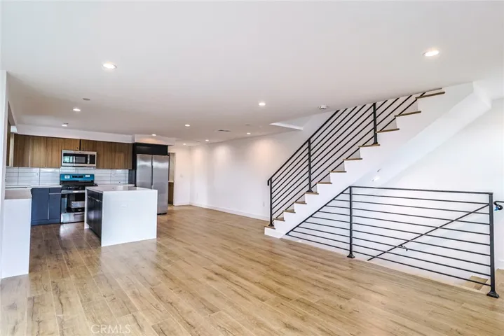 6222 Banner Avenue, Los Angeles, California 90038