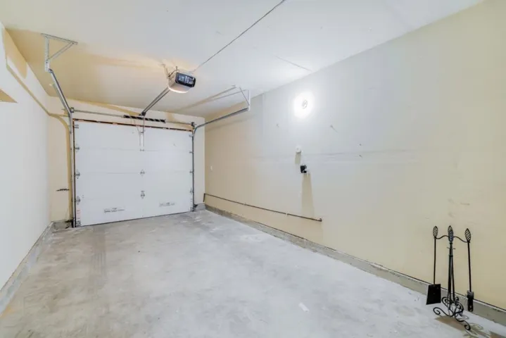 1925 Vista Cay, San Mateo, California 94404