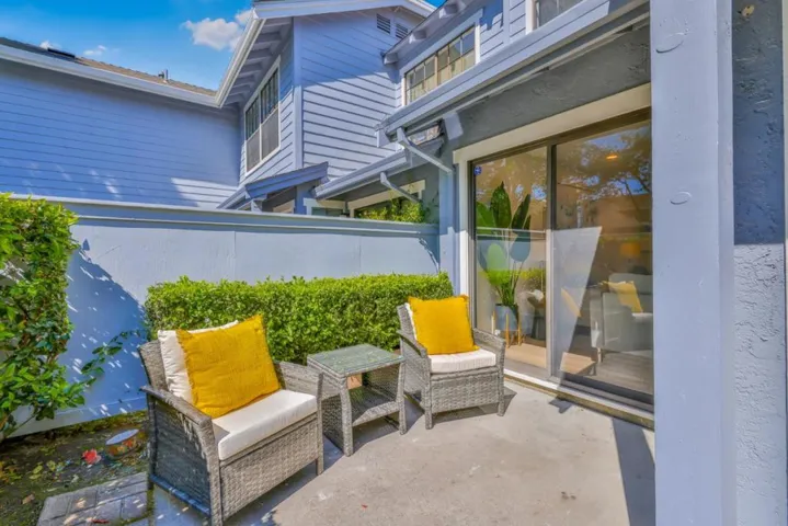1925 Vista Cay, San Mateo, California 94404