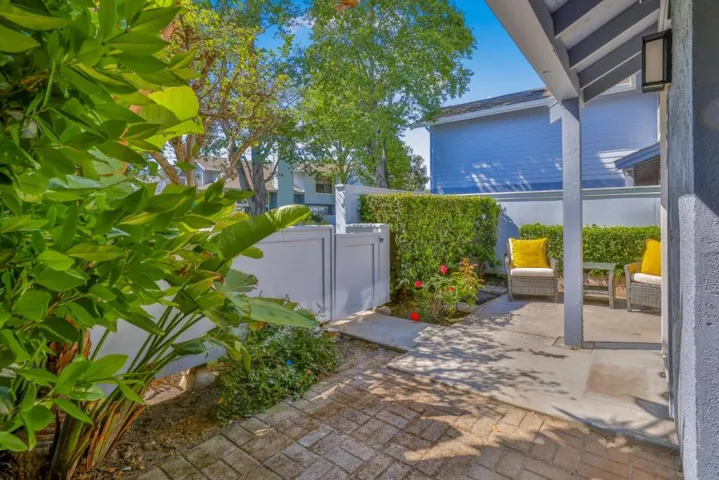 1925 Vista Cay, San Mateo, California 94404