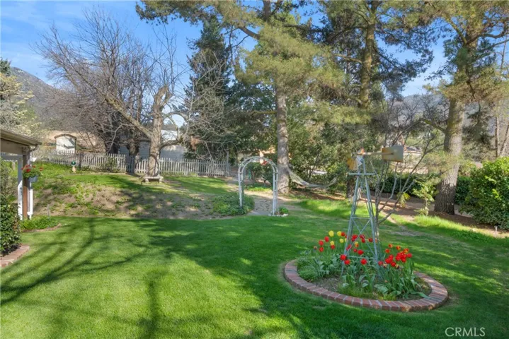 38309 Oak Glen Road, Yucaipa, California 92399