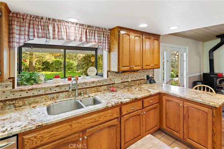 38309 Oak Glen Road, Yucaipa, California 92399